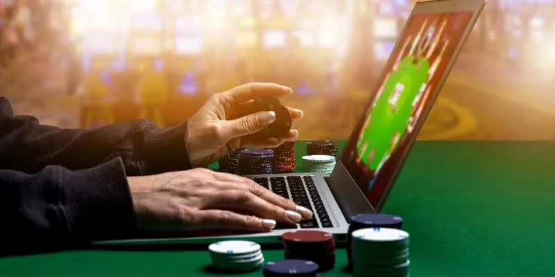 Bật mí các cách chơi Poker hiệu quả, ăn đậm thắng lớn