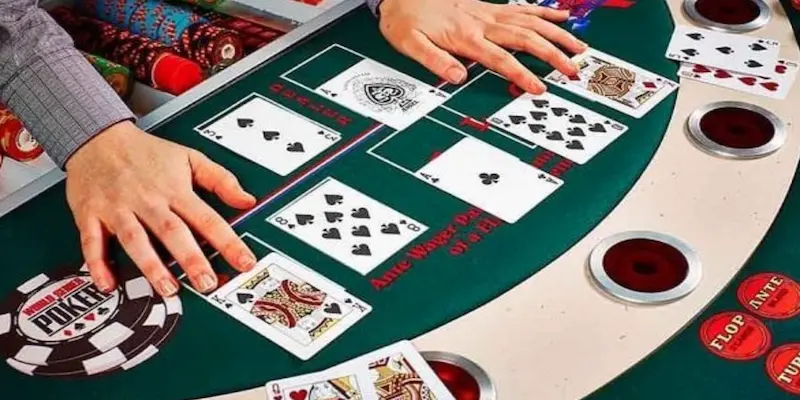 Các thuật ngữ Poker thường gặp chỉ vị trí bàn chơi