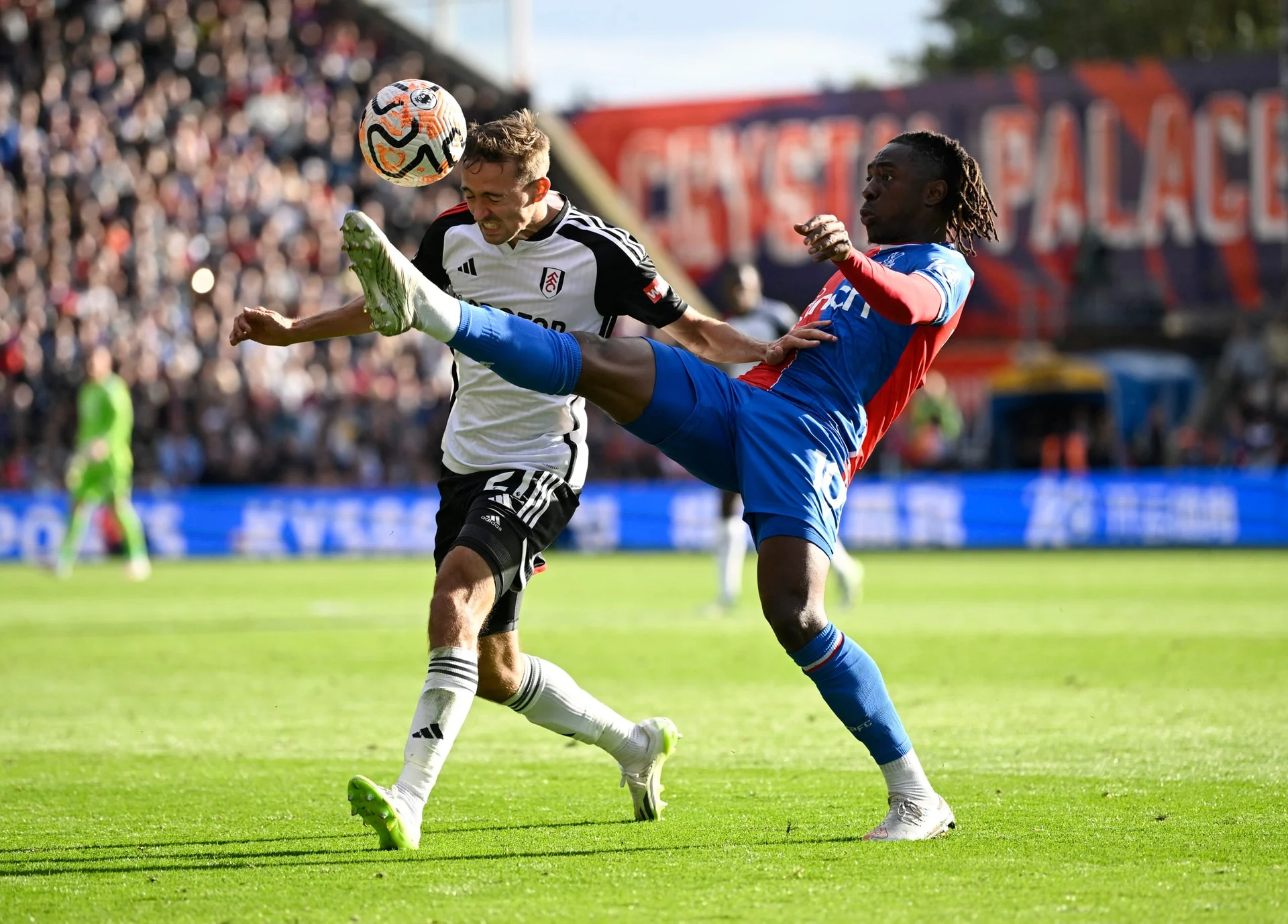 Fun88 soi kèo Fulham vs Crystal Palace ngày 22/02/2025 